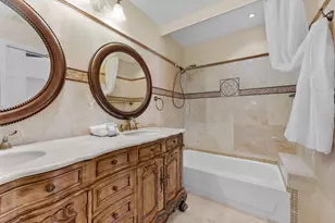 3300 Bellefontaine St, Houston, TX 77025 - Photo 14