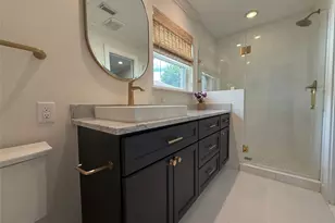 4326 Briarbend Dr, Houston, TX 77035 - Photo 26