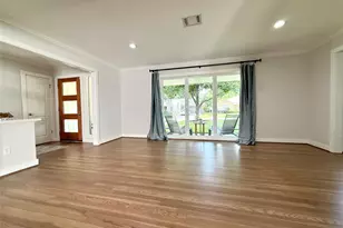 4326 Briarbend Dr, Houston, TX 77035 - Photo 20