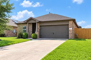 2306 Red Slate Dr, Rosharon, TX 77583 - Photo 2