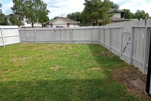 4823 Ridge Harbor Dr, Houston, TX 77053 - Photo 8