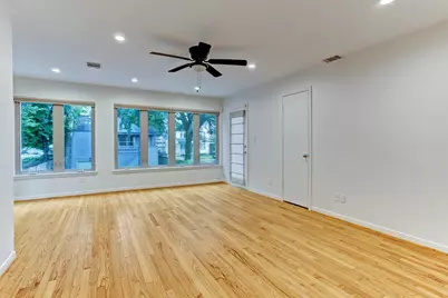 613 E 21st Street, Houston, TX 77008 - Photo 14