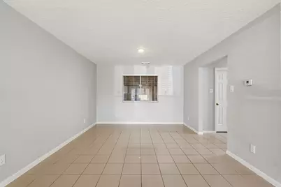 5815 Red River Drive, Dickinson, TX 77539 - Photo 4
