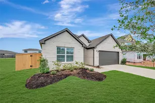1815 Sleeping Hls Dr, Rosenberg, TX 77471 - Photo 2