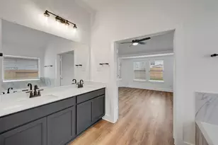 1815 Sleeping Hls Dr, Rosenberg, TX 77471 - Photo 8