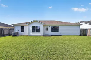 9104 Dolphin Cir, Texas City, TX 77591 - Photo 44