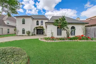 714 Sandpiper Dr, Sugar Land, TX 77478 - Photo 6