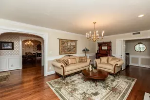 2620 Gladys Ave, Beaumont, TX 77702 - Photo 8