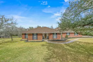 1002 Howe Dr, College Station, TX 77845 - Photo 4