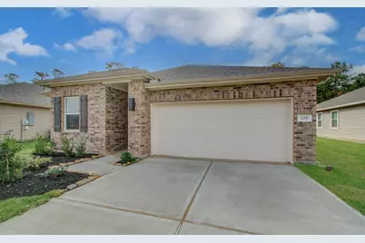 225 Little Spring Court, Anahuac, TX 77514 - Photo 6