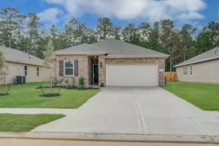 225 Little Spg Ct, Anahuac, TX 77514 - Photo 1