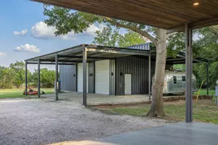 455 Post Oak Ct, Caldwell, TX 77836 - Photo 8