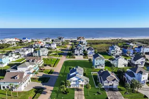 14407 Spyglass Cir, Galveston, TX 77554 - Photo 42