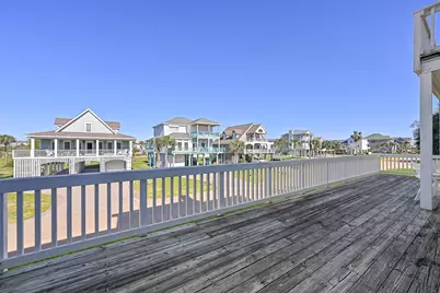 14407 Spyglass Circle, Galveston, TX 77554 - Photo 10