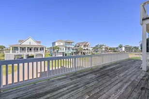 14407 Spyglass Cir, Galveston, TX 77554 - Photo 10