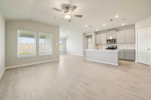8206 Blackwell Cv Dr, Baytown, TX 77523 - Photo 6