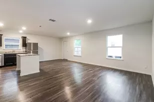 9721 Stedman St, Houston, TX 77029 - Photo 4