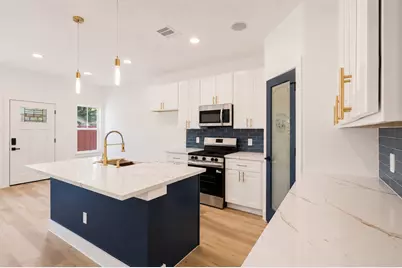 4606 Mallow Street #B, Houston, TX 77051 - Photo 12