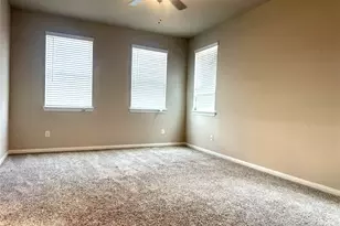 1902 La Magnolia Dr, Houston, TX 77023 - Photo 16