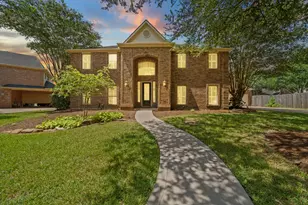 2307 Moss Creek, Richmond, TX 77406 - Photo 2