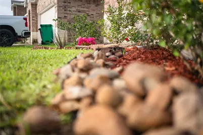 5114 Hedgerose Lane, Katy, TX 77449 - Photo 6