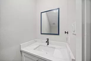 8203 Gladstone St, Houston, TX 77051 - Photo 14