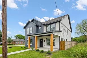 8203 Gladstone St, Houston, TX 77051 - Photo 2