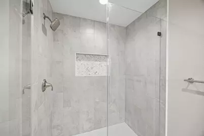 8203 Gladstone Street, Houston, TX 77051 - Photo 28