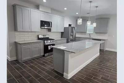 213 Adoue Avenue, Baytown, TX 77520 - Photo 18