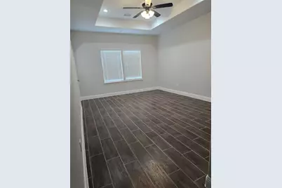 213 Adoue Avenue, Baytown, TX 77520 - Photo 10