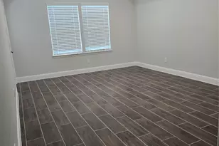 213 Adoue Ave, Baytown, TX 77520 - Photo 10