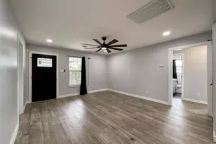 730 Dunkley Dr, Houston, TX 77076 - Photo 10