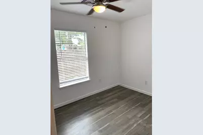 11950 Greenloch Lane, Houston, TX 77044 - Photo 10