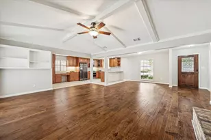 2310 Walnut Bend Ln, Houston, TX 77042 - Photo 14