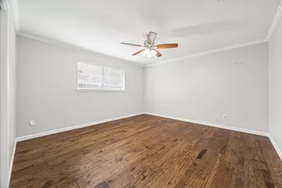 2310 Walnut Bend Lane, Houston, TX 77042 - Photo 24