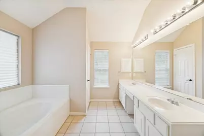 513 Brad Court, Webster, TX 77598 - Photo 16