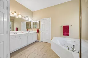 1619 S Lago Vista Dr, Pearland, TX 77581 - Photo 20