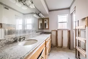 5218 Contour Pl, Houston, TX 77096 - Photo 12
