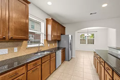 2005 Borthwick Lane, Conroe, TX 77301 - Photo 10