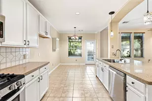 5118 Arborwood Dr, League City, TX 77573 - Photo 10