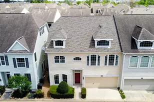 2614 Shady Acres Ct, Houston, TX 77008 - Photo 1