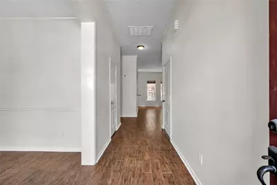 2614 Shady Acres Court, Houston, TX 77008 - Photo 4