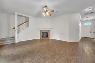 2614 Shady Acres Ct, Houston, TX 77008 - Photo 8