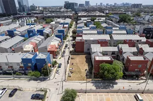 1110 Arthur St, Houston, TX 77019 - Photo 6