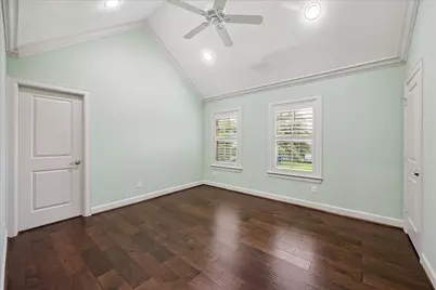 1717 Creek Drive, Houston, TX 77055 - Photo 28