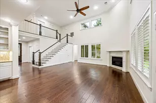 1717 Creek Dr, Houston, TX 77055 - Photo 36