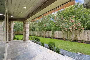 1717 Creek Dr, Houston, TX 77055 - Photo 44