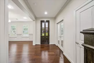 1717 Creek Dr, Houston, TX 77055 - Photo 18