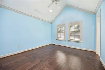 1717 Creek Drive, Houston, TX 77055 - Photo 30