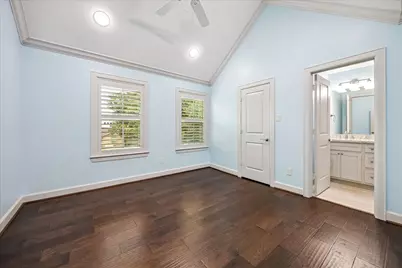 1717 Creek Drive, Houston, TX 77055 - Photo 26